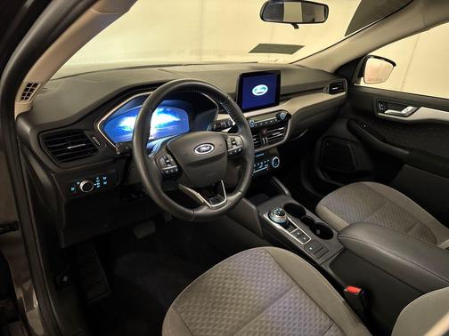 Magnetic 2020 Ford Escape SE Sport Hybrid