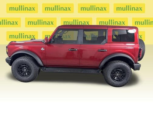 Ruby Red Metallic Tinted Clearcoat 2026 Ford Bronco Outer Banks