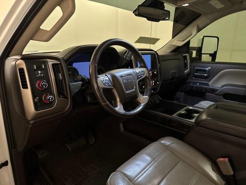2015 GMC Sierra 2500 Denali