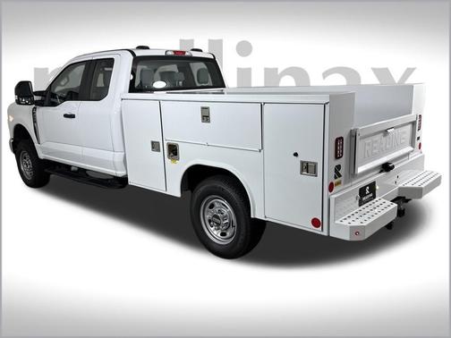 2025 Ford F-250 XL