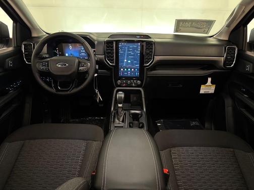 Oxford White 2026 Ford Ranger XLT