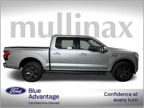 2022 Ford F-150 Lightning XLT