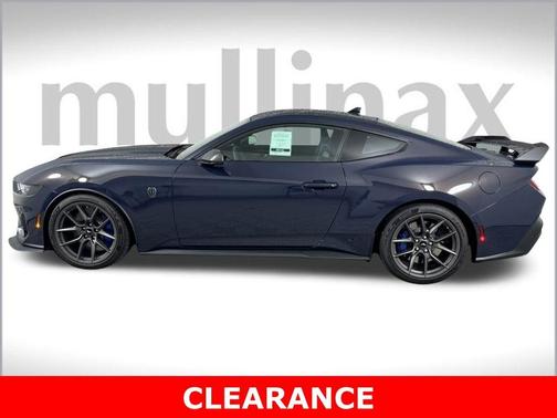 2025 Ford Mustang Dark Horse