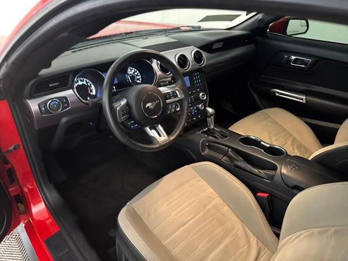 2016 Ford Mustang EcoBoost
