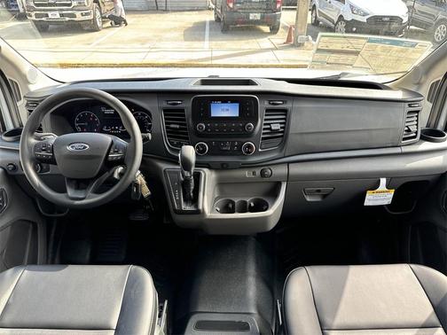 2025 Ford Transit-250 148 WB Medium Roof Cargo