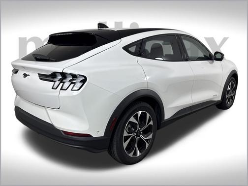 2024 Ford Mustang Mach-E Select