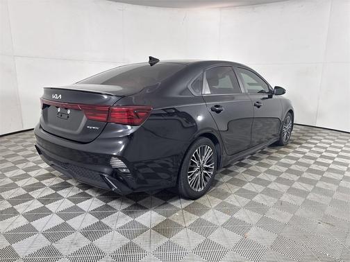 2022 Kia Forte GT-Line