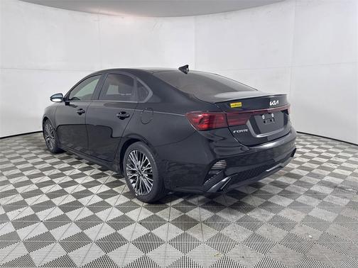 2022 Kia Forte GT-Line