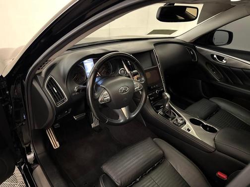 2014 INFINITI Q50 Sport