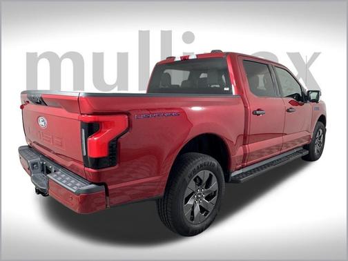 2024 Ford F-150 Lightning XLT