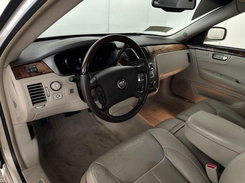 2011 Cadillac DTS Luxury