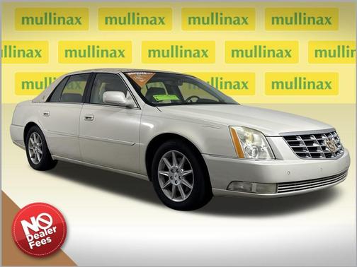2011 Cadillac DTS Luxury