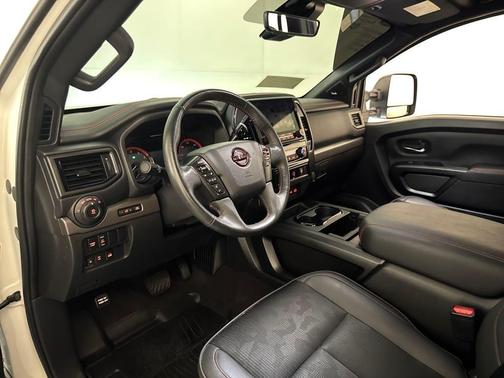 2023 Nissan Titan XD PRO-4X