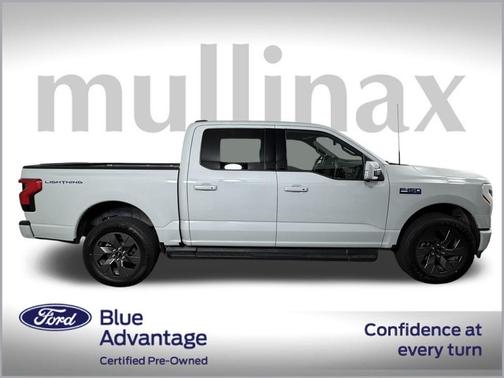 2024 Ford F-150 Lightning LARIAT