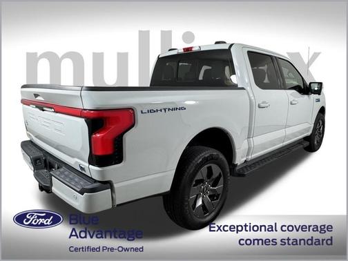 2024 Ford F-150 Lightning LARIAT