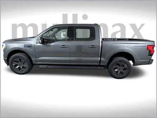 2025 Ford F-150 Lightning LARIAT