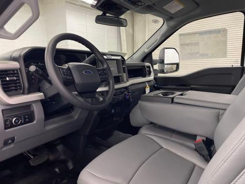 2025 Ford F-250 
