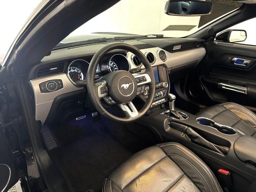 2015 Ford Mustang EcoBoost Premium