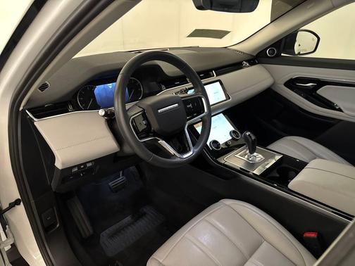 2023 Land Rover Range Rover Evoque SE