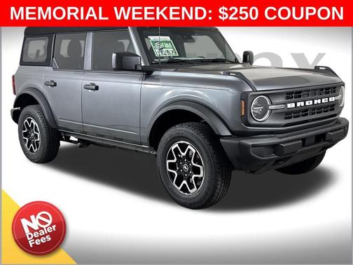 2025 Ford Bronco Base