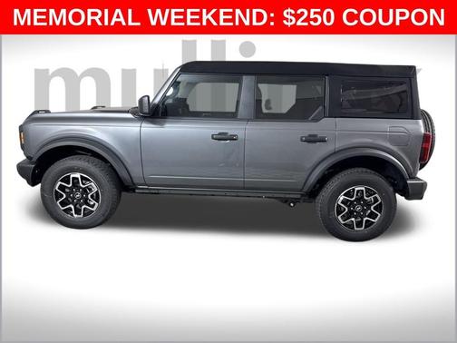 2025 Ford Bronco Base