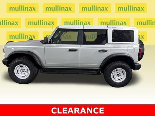 Avalanche Gray 2026 Ford Bronco Heritage Edition