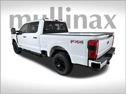 2025 Ford F-250 STX