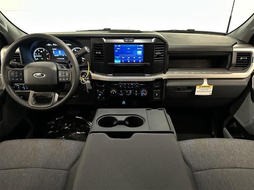2025 Ford F-250 STX