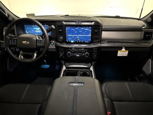 2025 Ford F-250 Platinum
