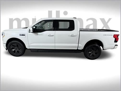2025 Ford F-150 Lightning LARIAT
