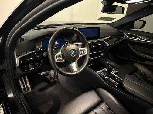Dark Graphite Metallic 2018 BMW 540 i