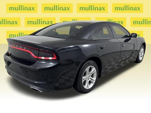 2017 Dodge Charger SE