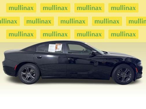 2017 Dodge Charger SE