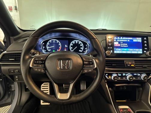 2022 Honda Accord Sport 2.0T