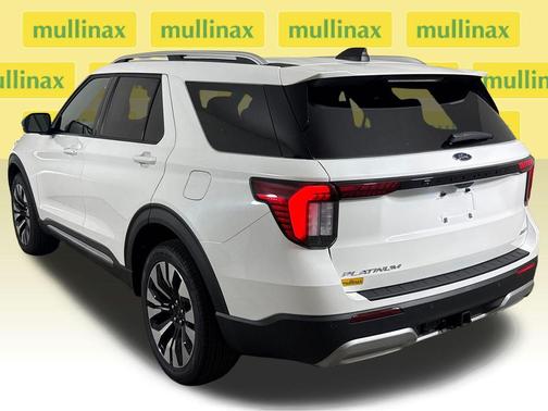 Star White 2026 Ford Explorer Platinum