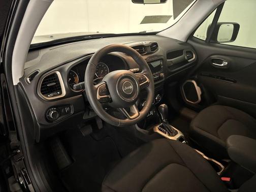 2017 Jeep Renegade Sport
