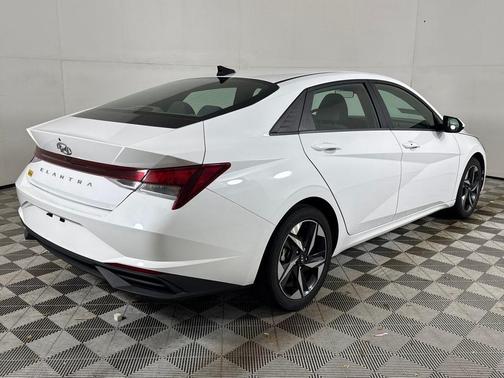 Serenity White Pearl 2023 Hyundai ELANTRA SEL