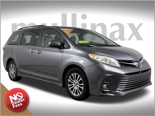2018 Toyota Sienna L