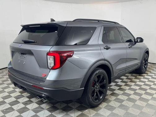 2024 Ford Explorer ST
