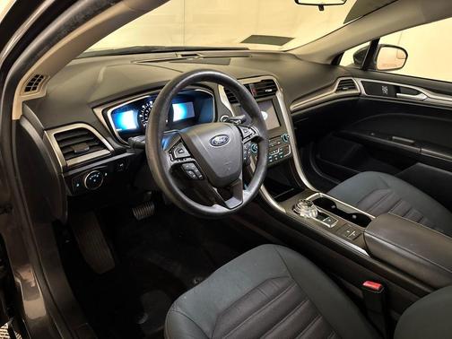 2018 Ford Fusion Hybrid SE