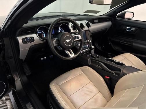 2016 Ford Mustang EcoBoost Premium