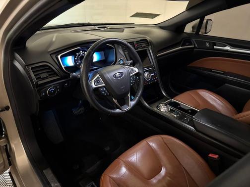 2019 Ford Fusion Hybrid Titanium