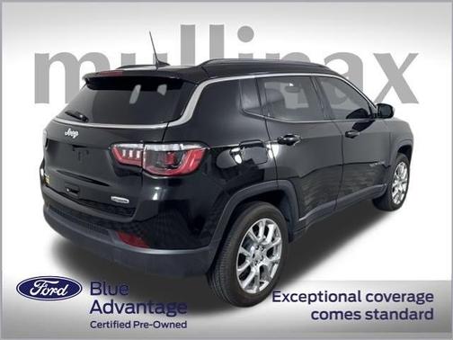 2024 Jeep Compass Latitude Lux