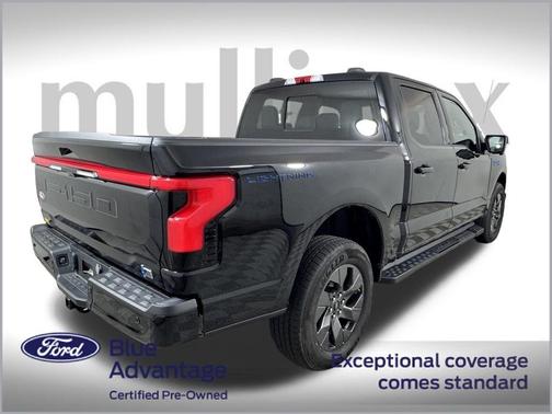 2024 Ford F-150 Lightning LARIAT