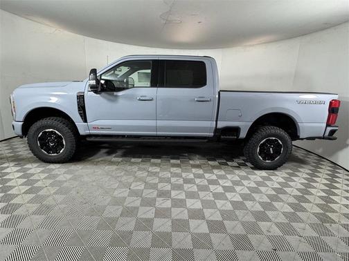 2025 Ford F-250 Platinum