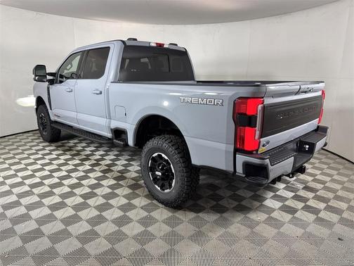 2025 Ford F-250 Platinum