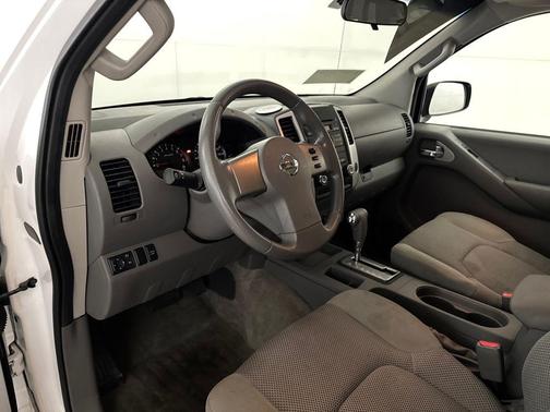 2012 Nissan Frontier SV