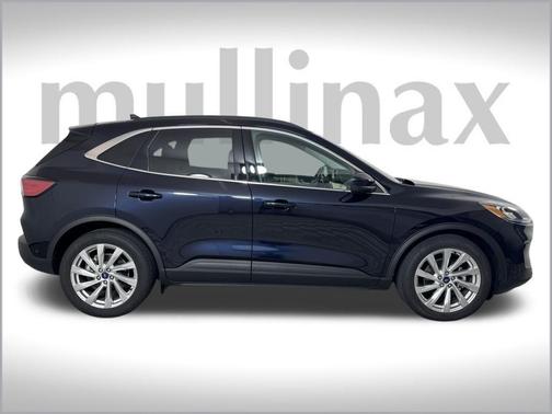 2021 Ford Escape Titanium Hybrid