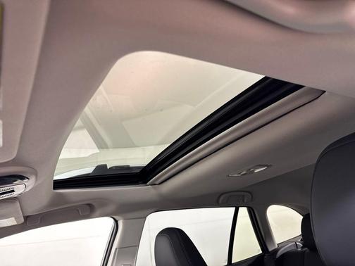 2025 Subaru Outback Touring