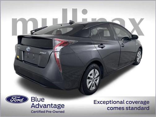 2016 Toyota Prius Three